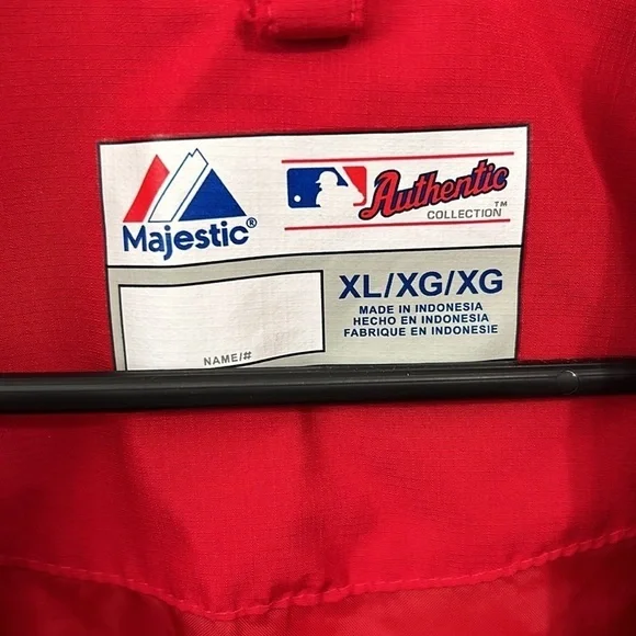 Majestic cardinals jacket. Red. Size XL